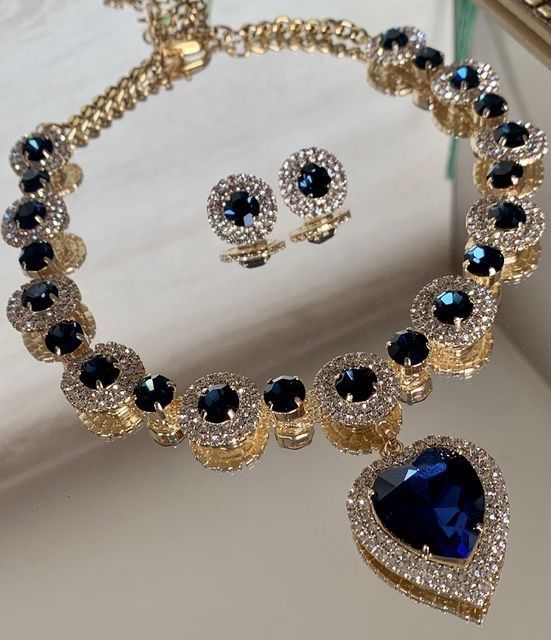 Aarzu Super Diamond Necklace Set