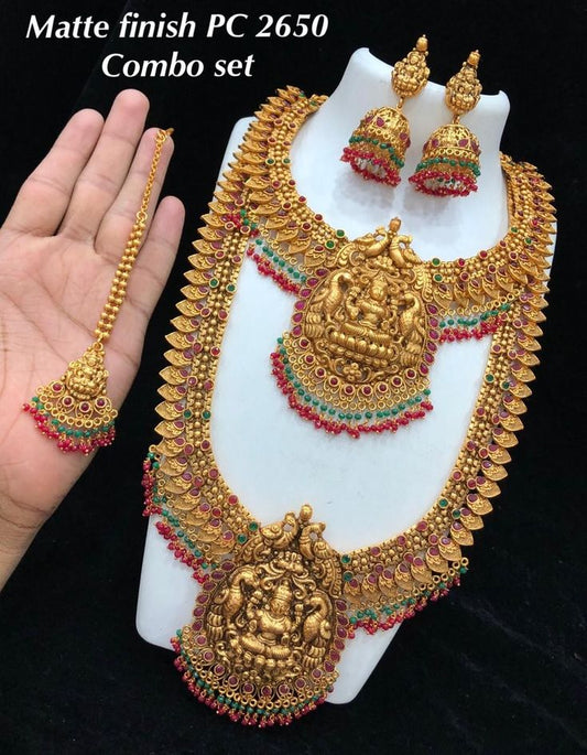 Vanitha For Lady Gold Combo Set