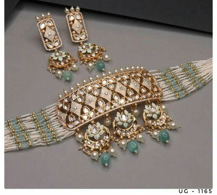 Lady Look Special Kundan And Work Set